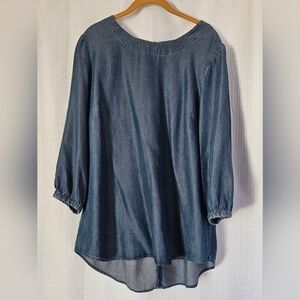Ann Taylor Chambray Shirt Size 14 Soft Comfy Classic Style